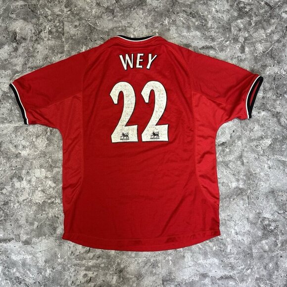 Vintage Umbro Sportwool Mens M Manchester United F.C. Football Jersey WEY #22 - Picture 2 of 7